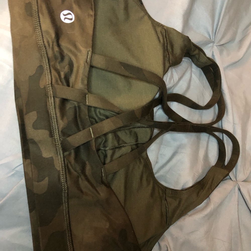 LuLuLemon Energy sports bra